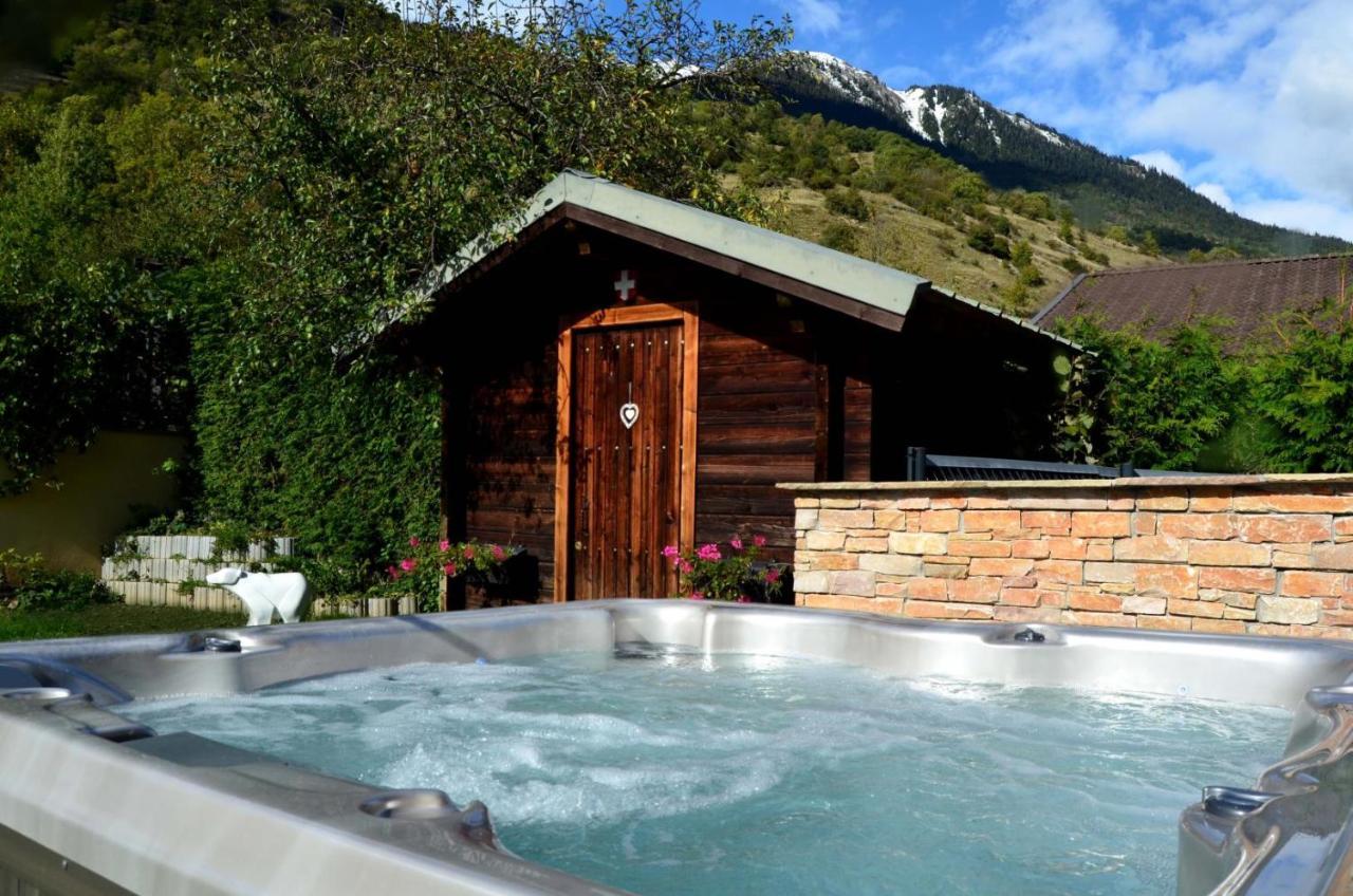 Chalet Avec Jacuzzi, Billard, Jardin Clos, Proche Paradiski La Plagne Exterior photo