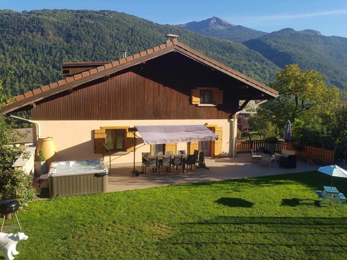 Chalet Avec Jacuzzi, Billard, Jardin Clos, Proche Paradiski La Plagne Exterior photo