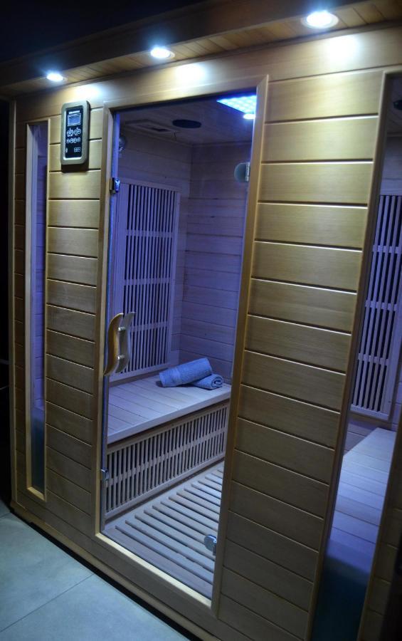 Chalet Avec Jacuzzi, Billard, Jardin Clos, Proche Paradiski La Plagne Exterior photo